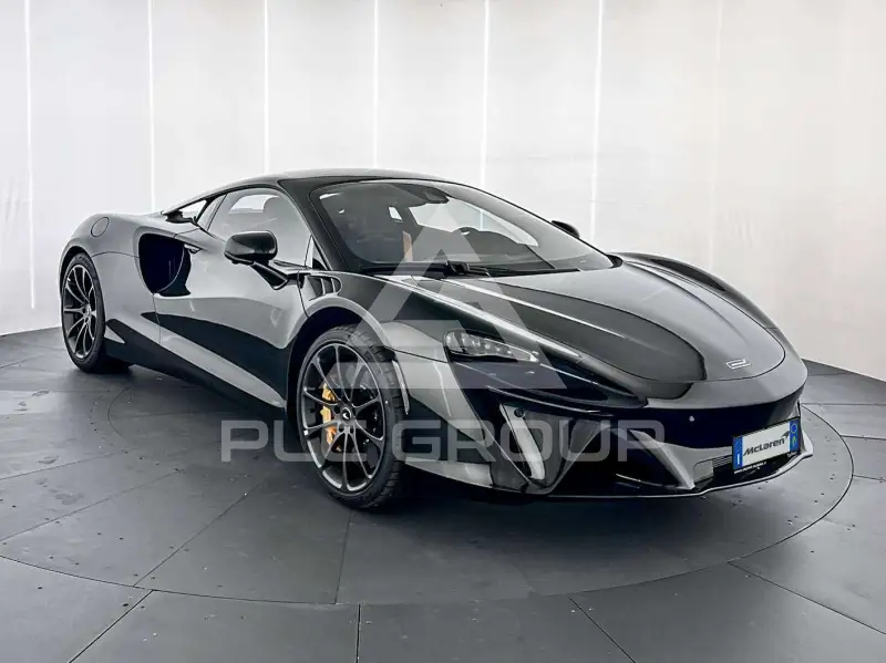 2026 McLaren ARTURA