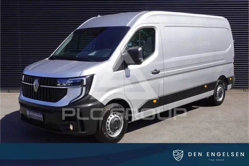 2026 Renault Master