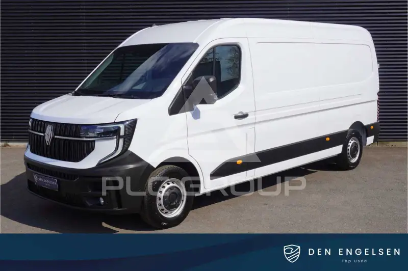 2026 Renault Master