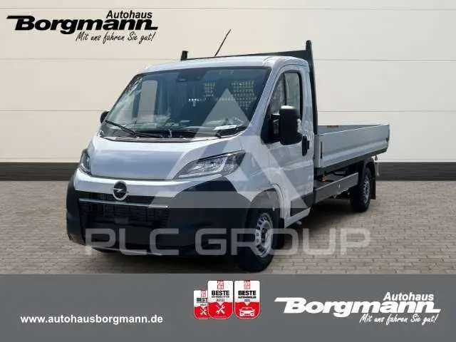 2026 Opel Movano