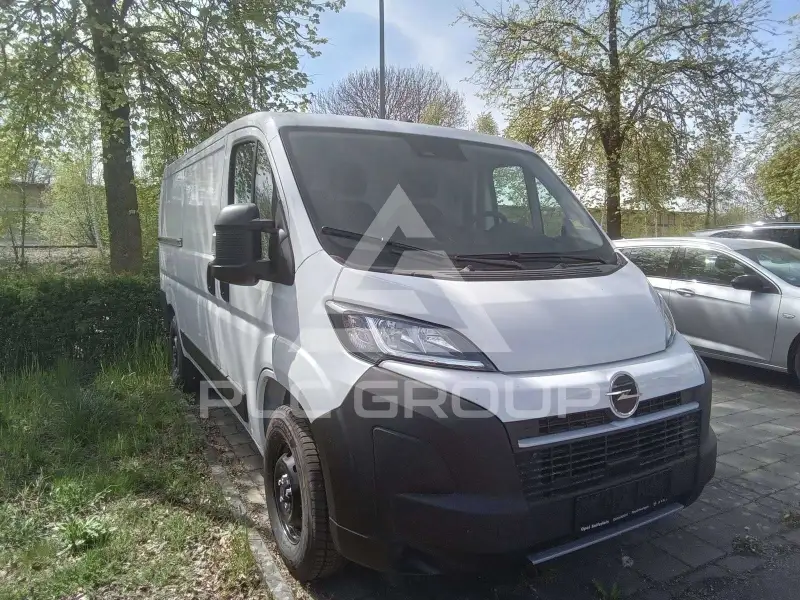 2026 Opel Movano
