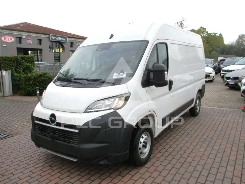 2026 Opel Movano