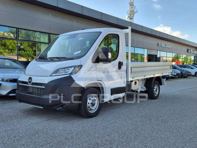 2026 Opel Movano