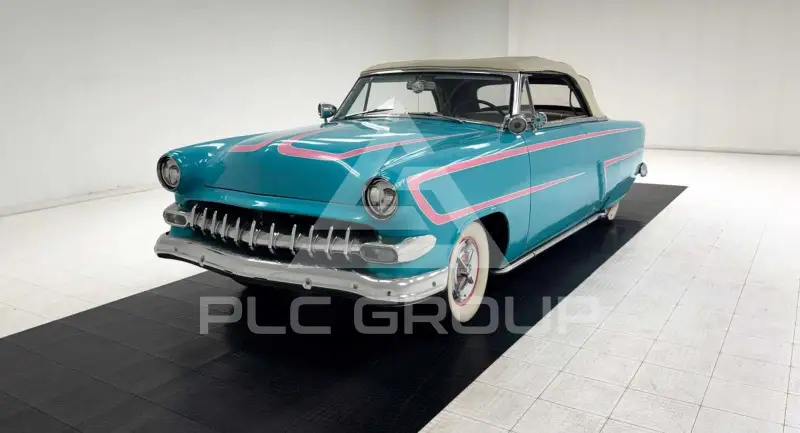 1953 Ford Sunliner