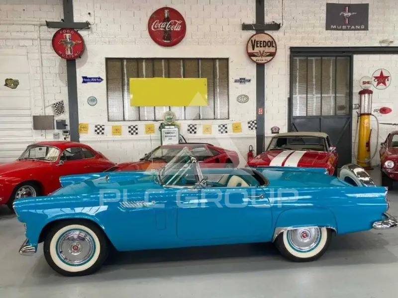 1956 Ford Thunderbird