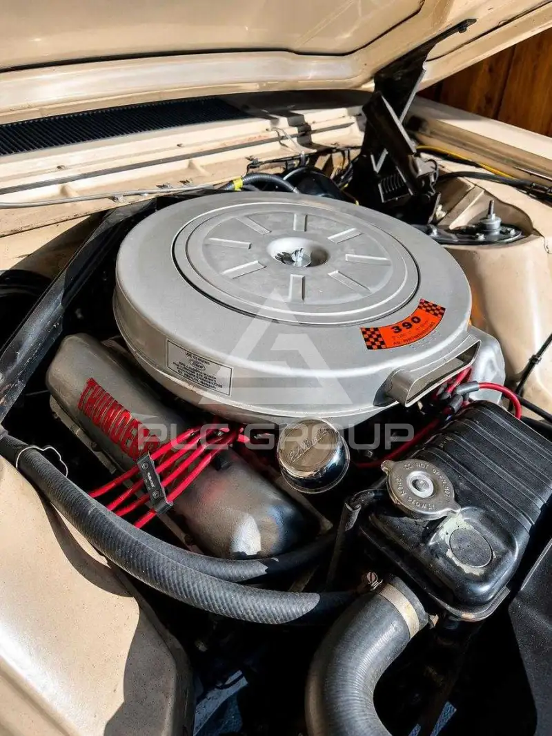 1961 Ford Thunderbird