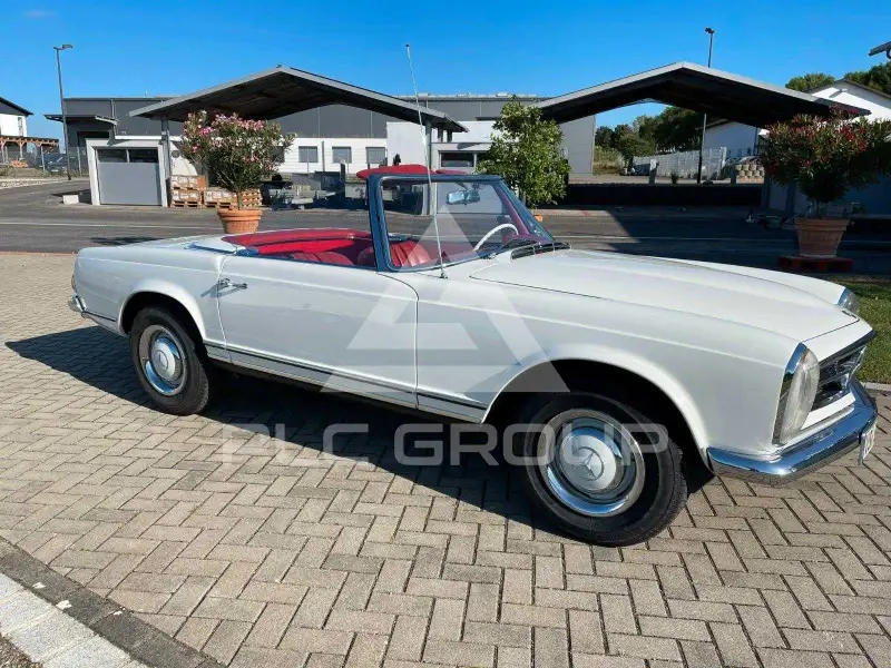 1965 Mercedes Benz SL-Class