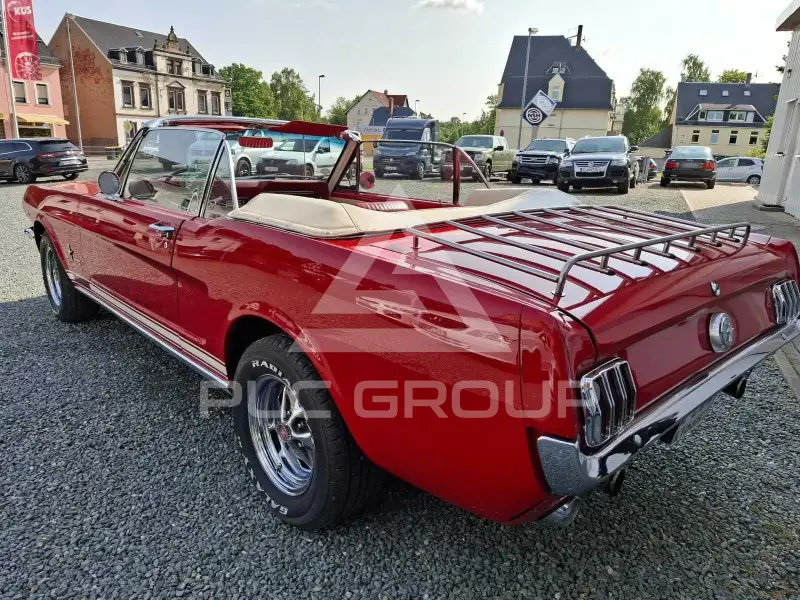 1966 Ford MUSTANG