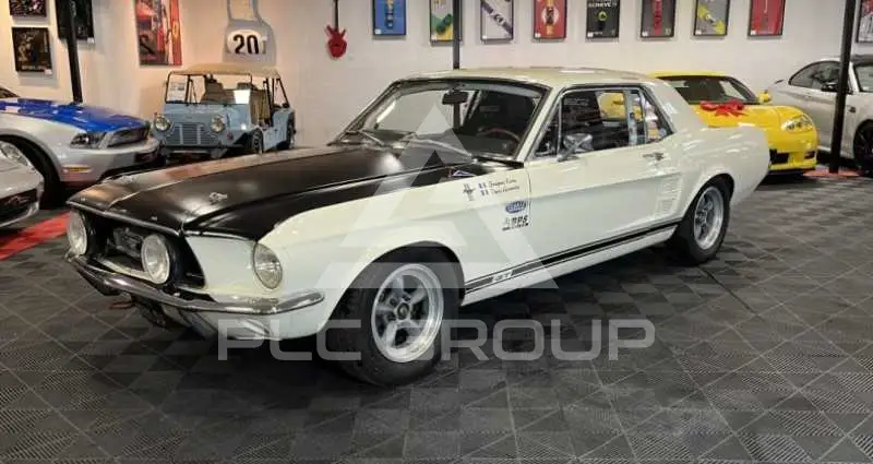 1967 Ford MUSTANG