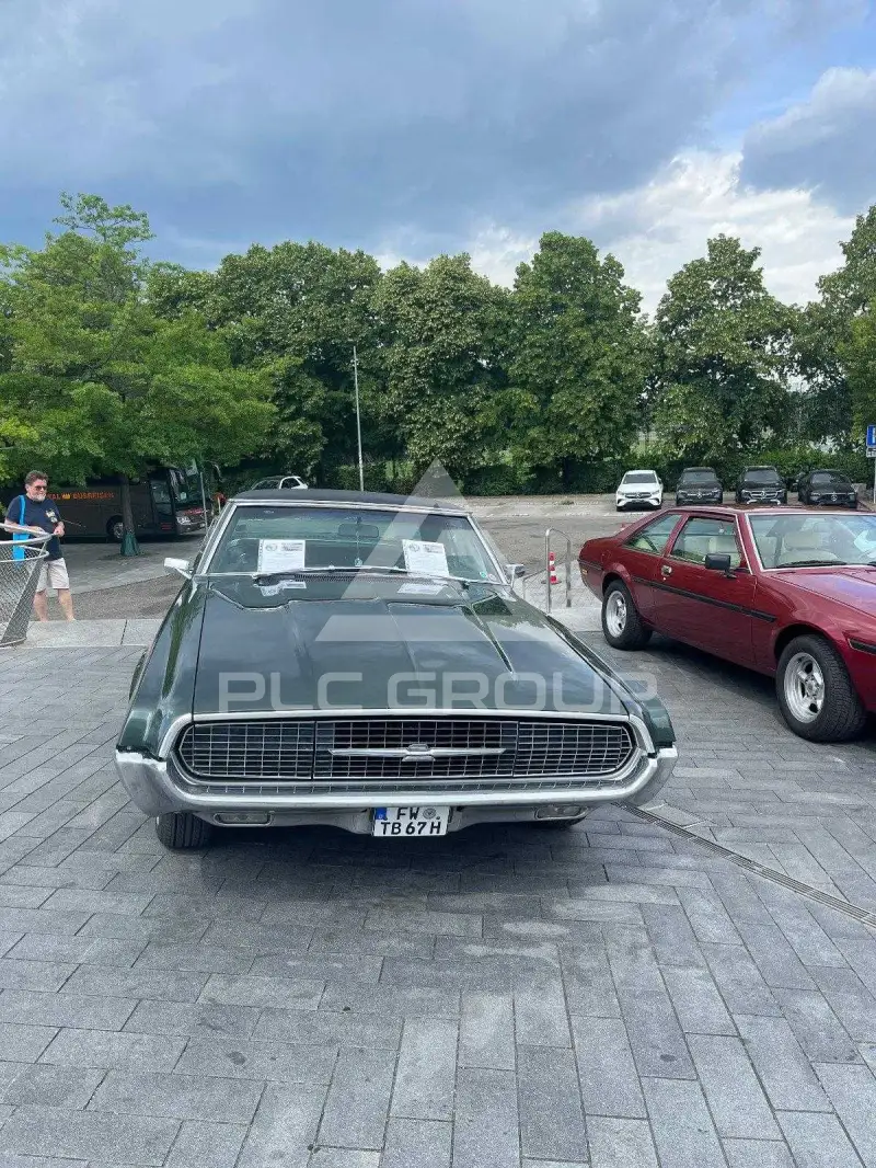 1967 Ford Thunderbird