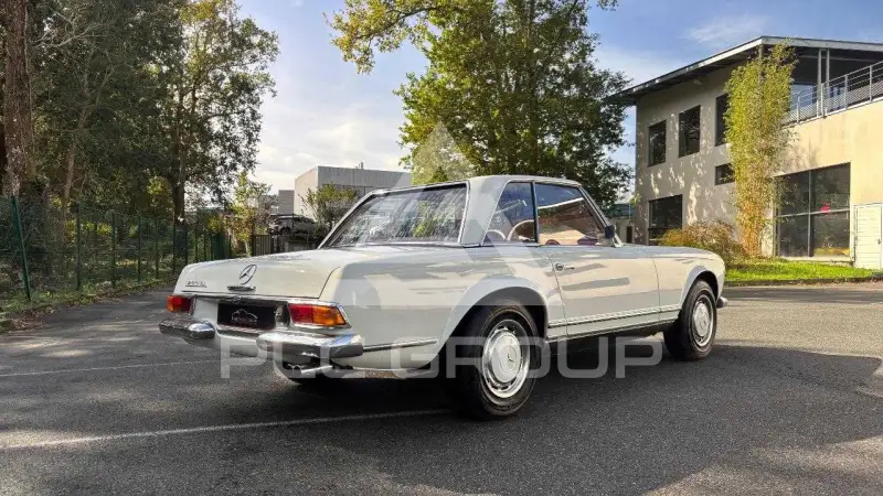 1969 Mercedes Benz 280