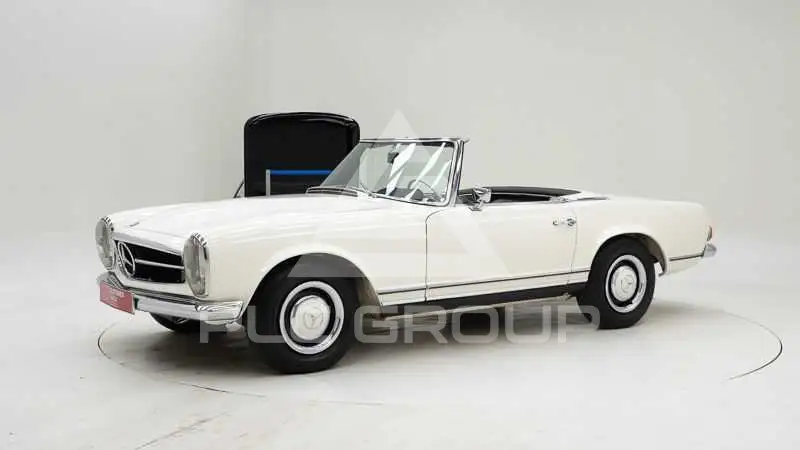 1969 Mercedes Benz 280