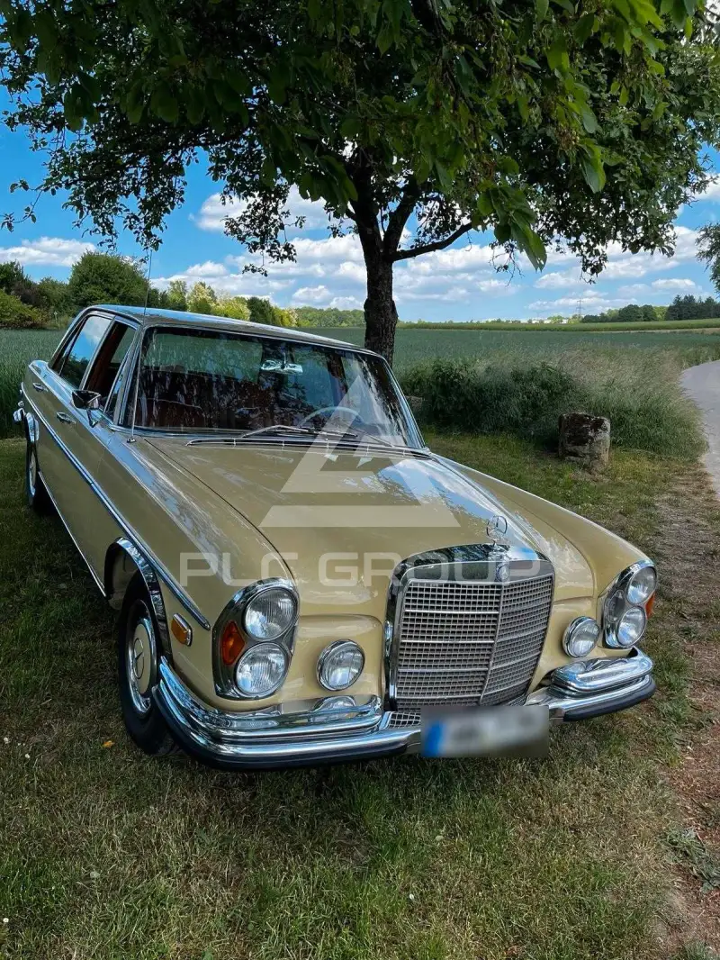 1973 Mercedes Benz 280