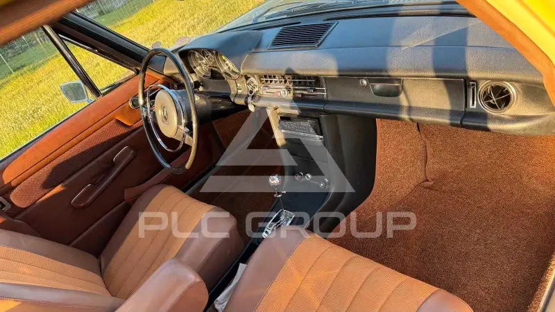 1973 Mercedes Benz 240