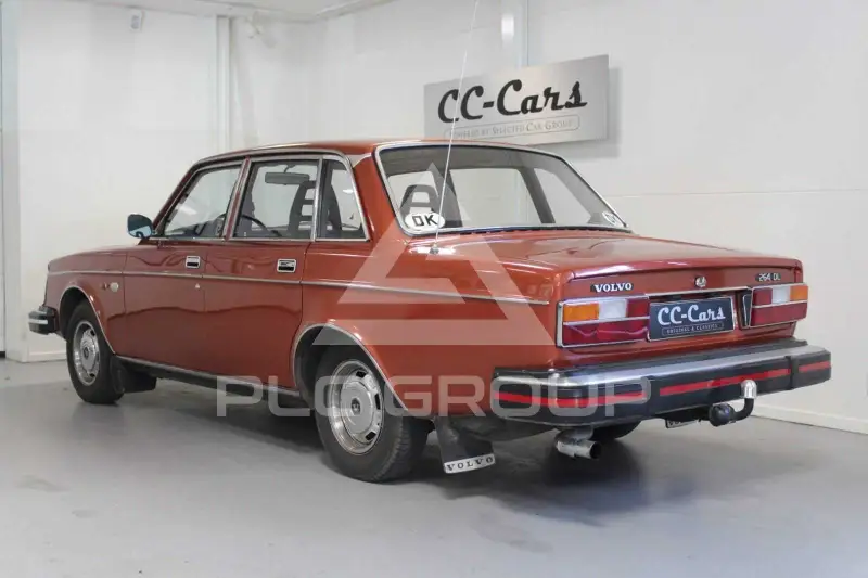 1976 Volvo 260