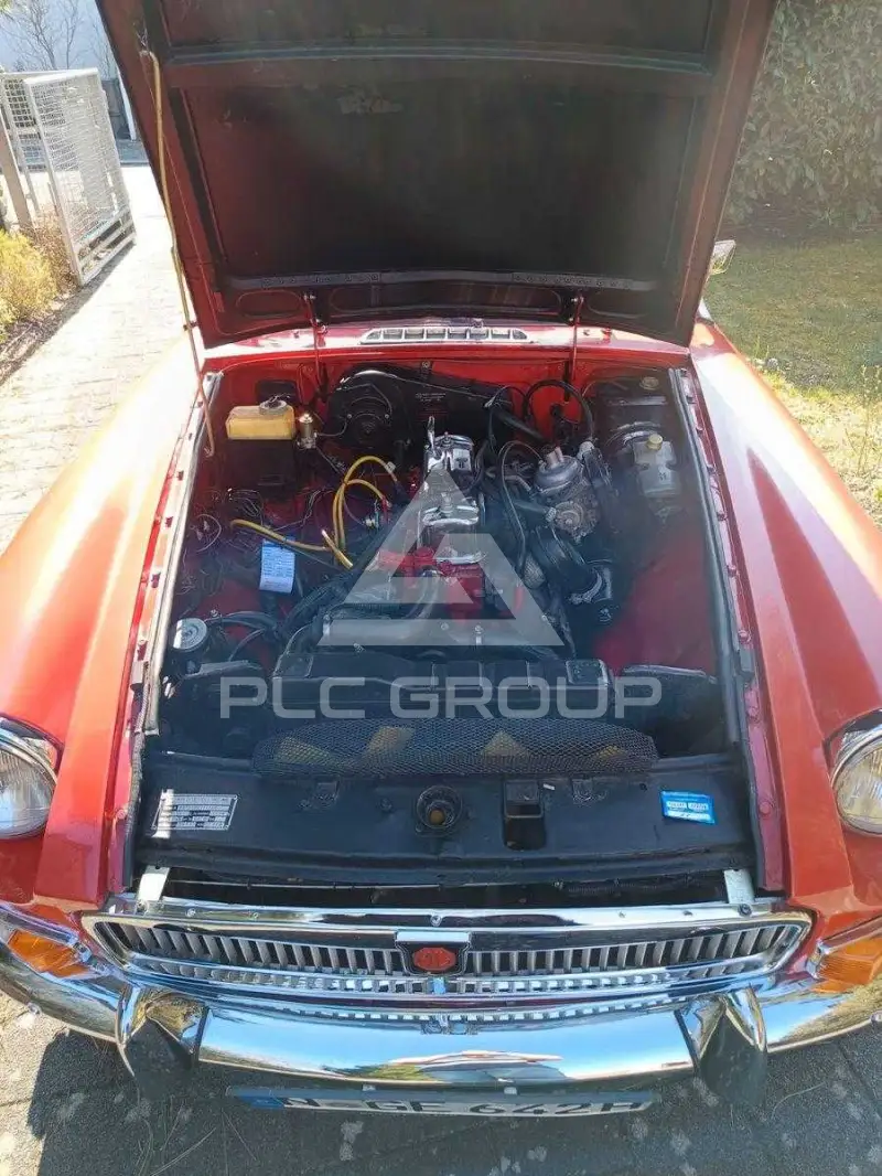 1977 MG 