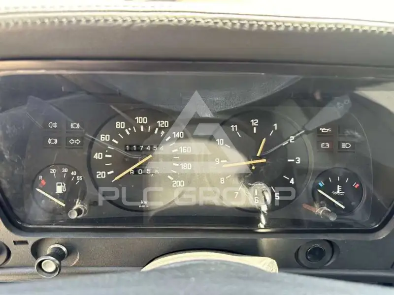 1982 BMW 330