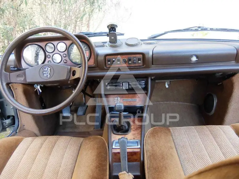 1982 Peugeot 504