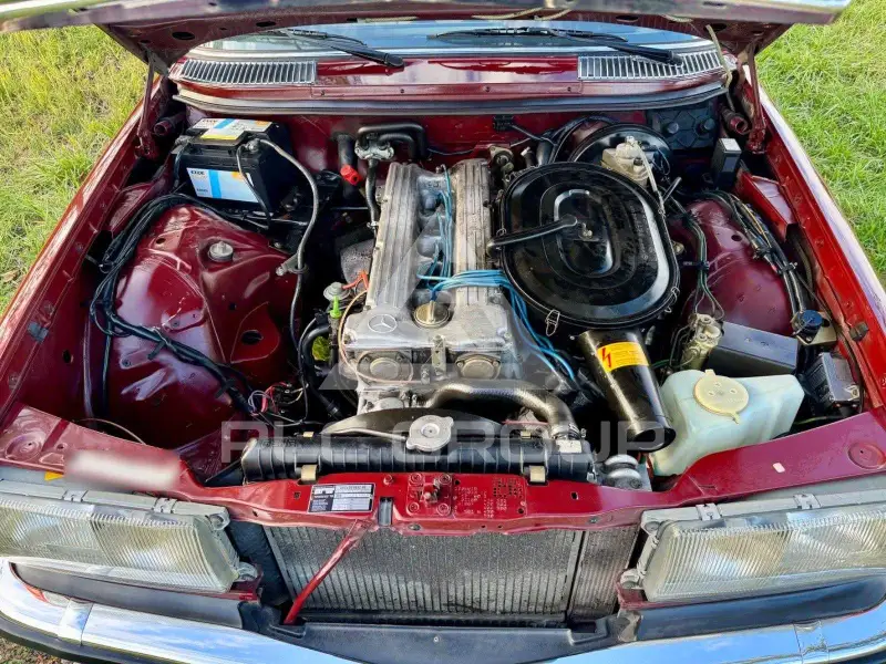 1982 Mercedes Benz 240