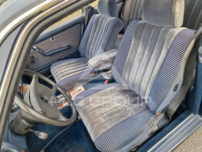 1983 Mercedes Benz 240
