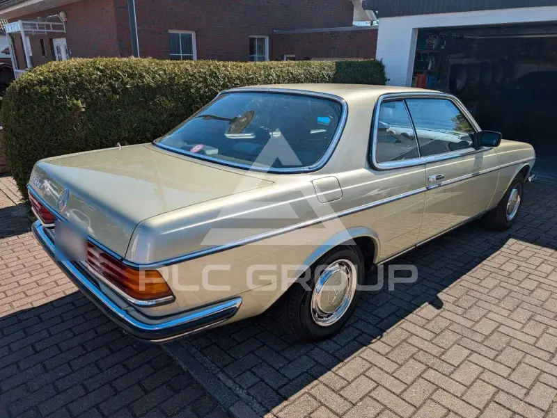 1983 Mercedes Benz 230