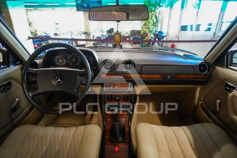 1983 Mercedes Benz 230
