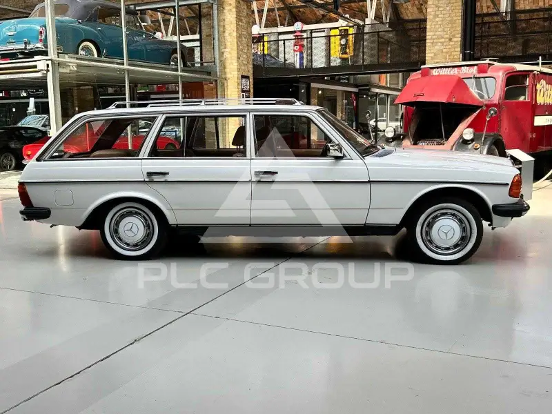 1983 Mercedes Benz 200