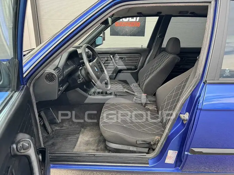 1984 BMW 330