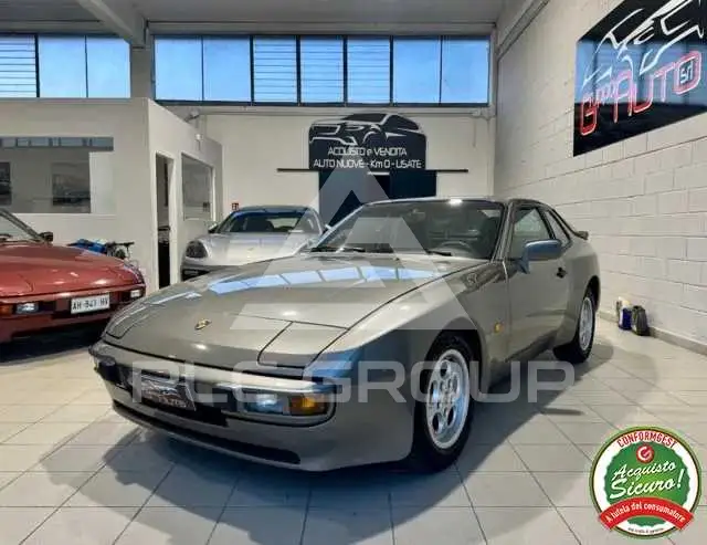 1985 Porsche 944