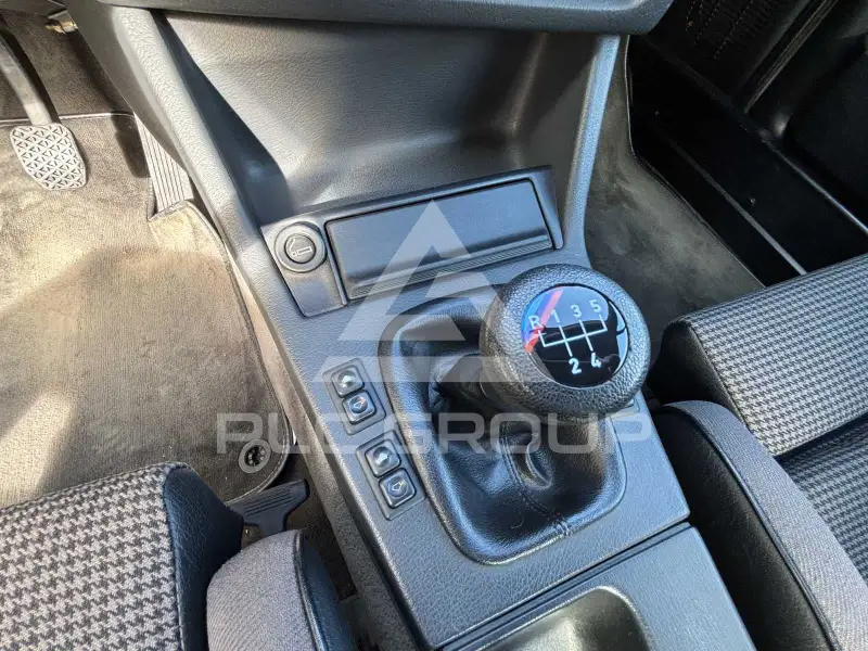 1986 BMW 330