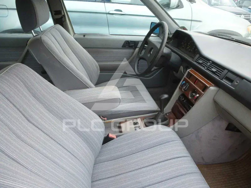1986 Mercedes Benz 260