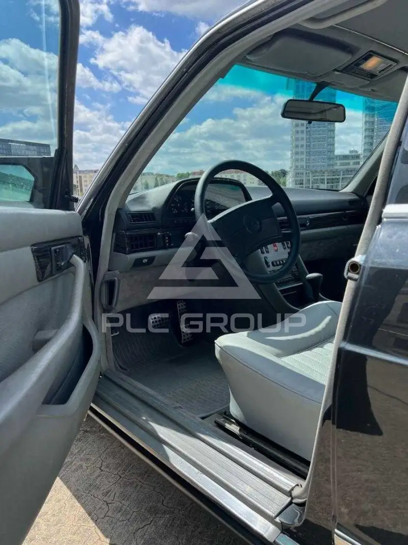 1987 Mercedes Benz S-Class