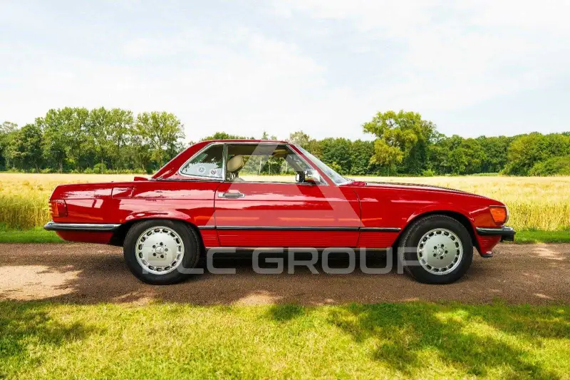 1987 Mercedes Benz SL-Class