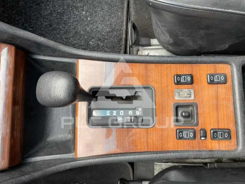 1987 Mercedes Benz 500