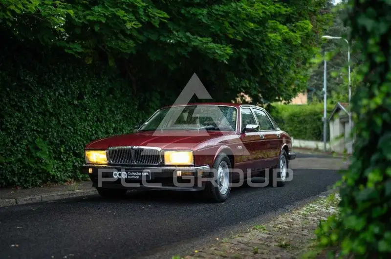 1988 Jaguar XJ
