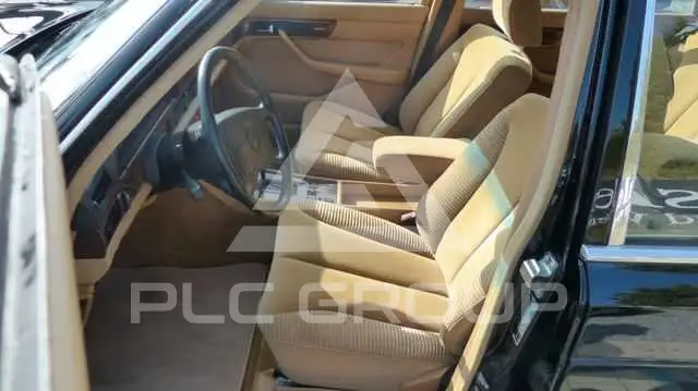 1988 Mercedes Benz 560