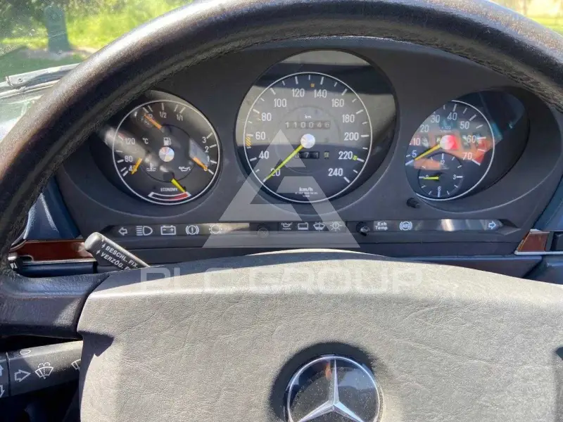 1988 Mercedes Benz 500