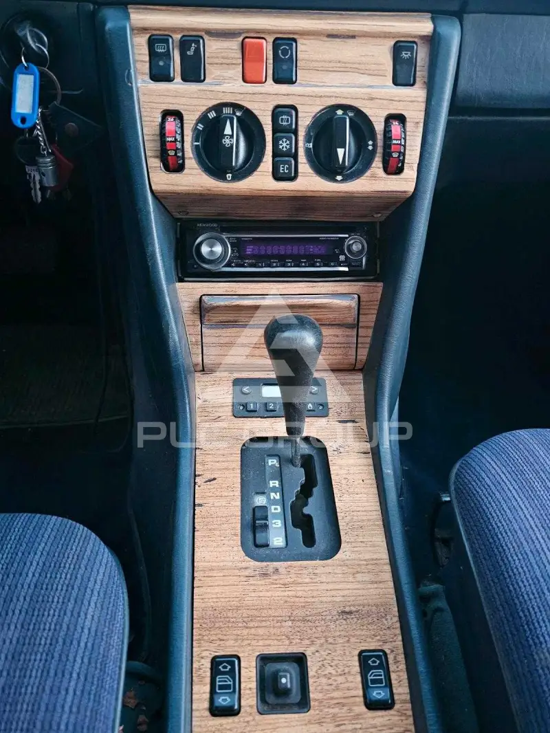 1988 Mercedes Benz 420