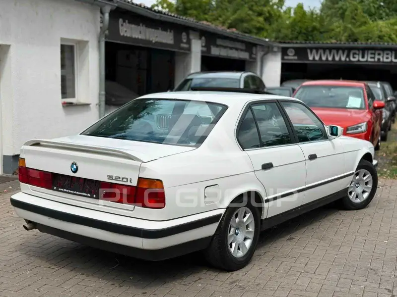 1989 BMW 523
