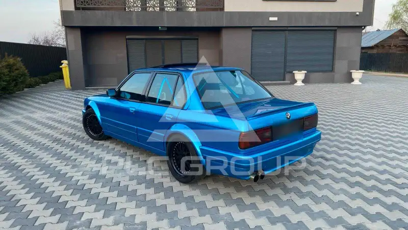 1989 BMW 330