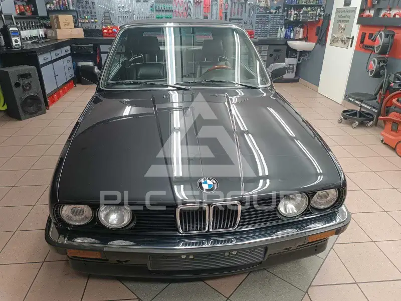 1989 BMW 330