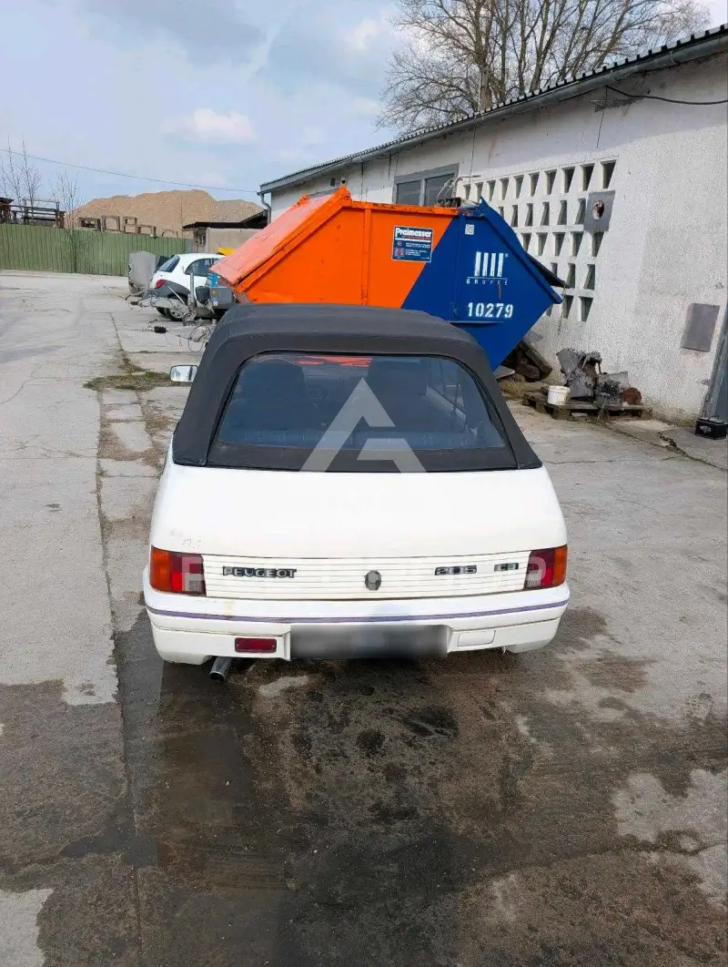 1989 Peugeot 205