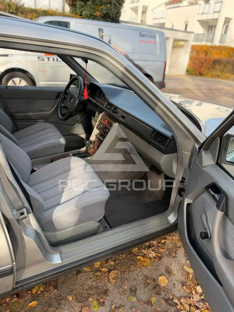 1989 Mercedes Benz 420