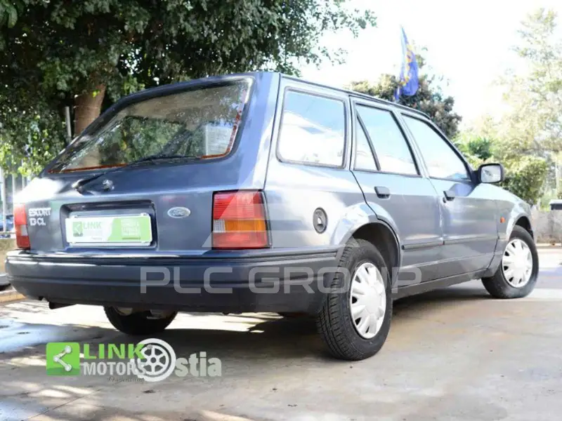 1989 Ford ESCORT