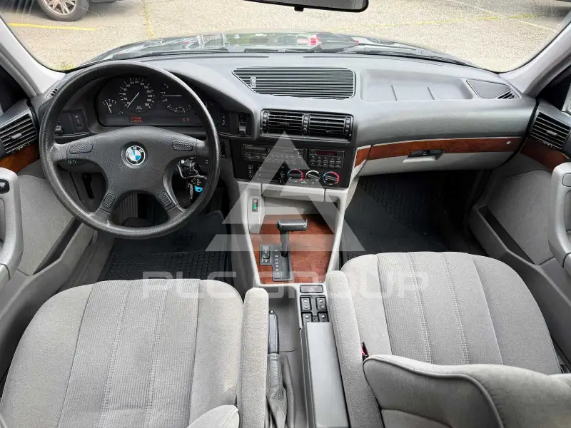 1990 BMW 523