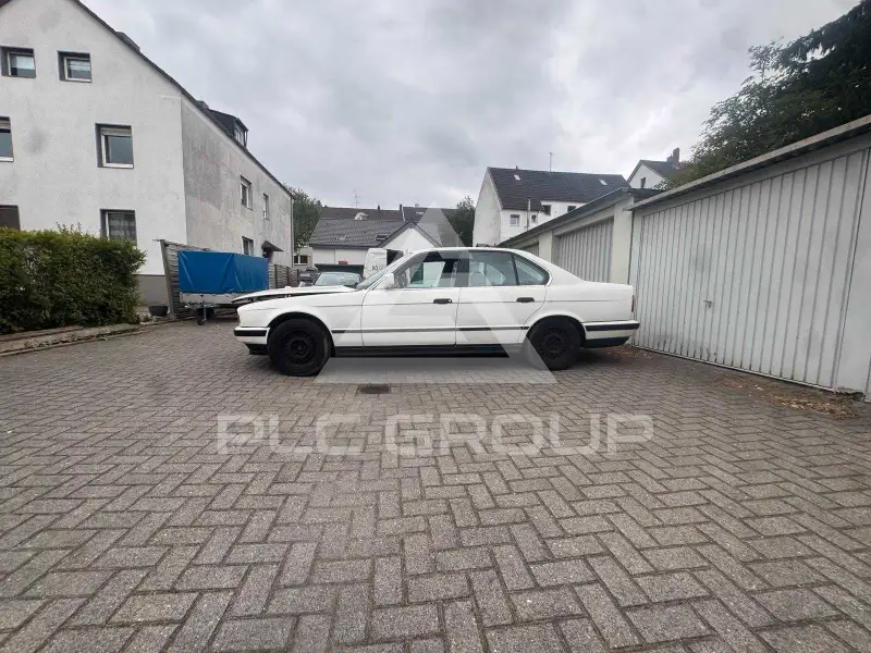1990 BMW 523