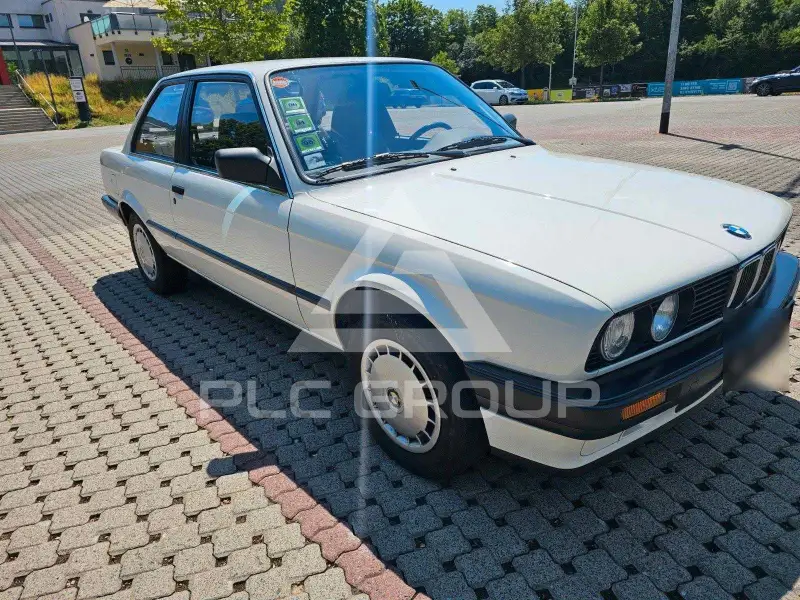 1990 BMW 330