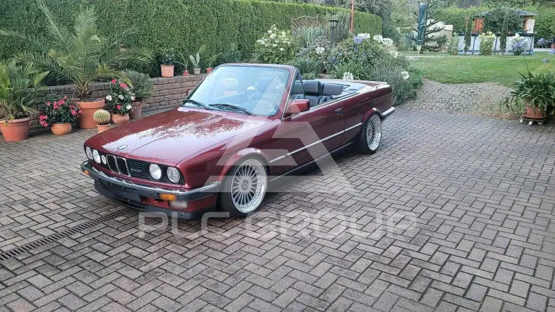 1990 BMW 330