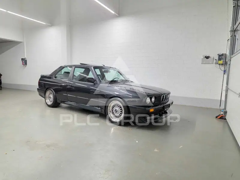 1990 BMW M3