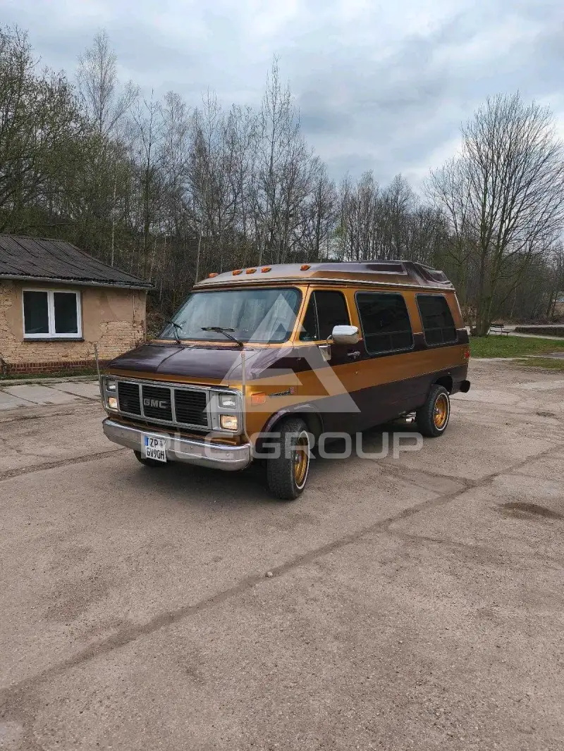 1990 GMC VANDURA